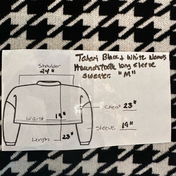 T Tahari  Black and White Houndstooth Sweater Size M - Picture 10 of 10